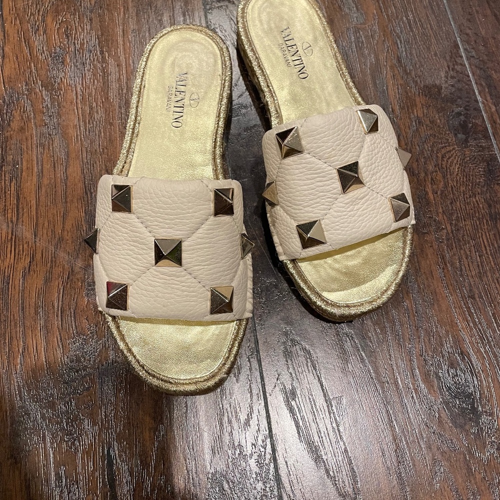Valentino slides